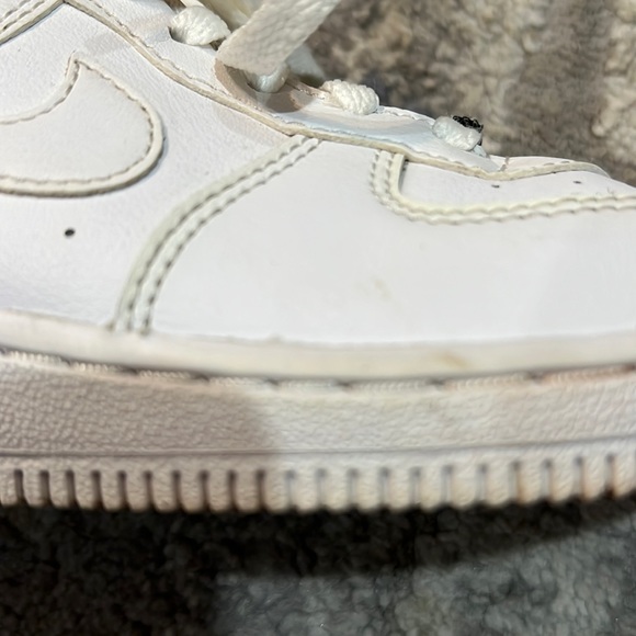 Nike Air Force 1 LV8 3 - White Black (GS) *Rare find Toddler Size 10 - Picture 5 of 5
